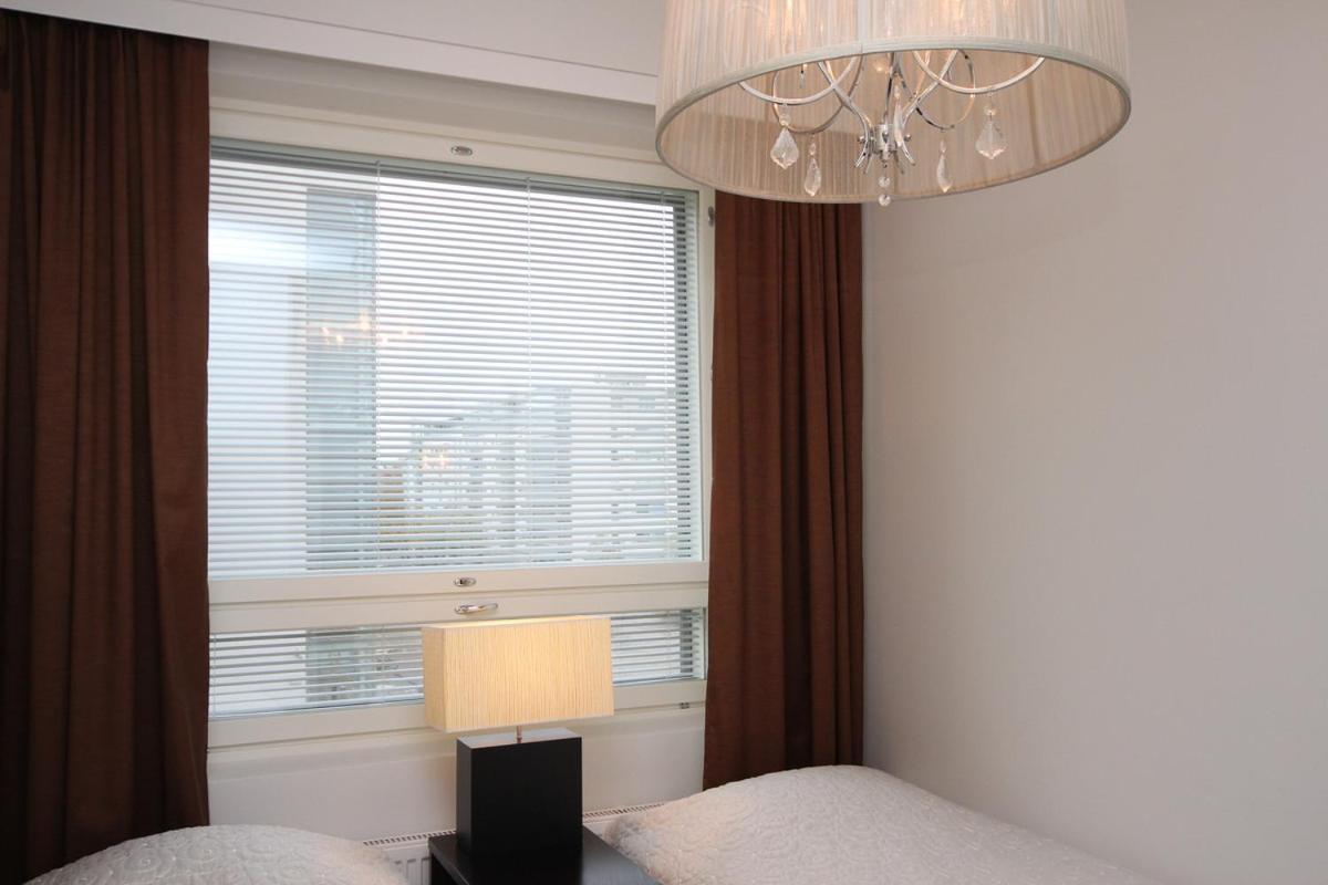 Gella Canalside Apartments With Sauna And Balcony In Address Saukonpaadenranta 4 Хелзинки Екстериор снимка