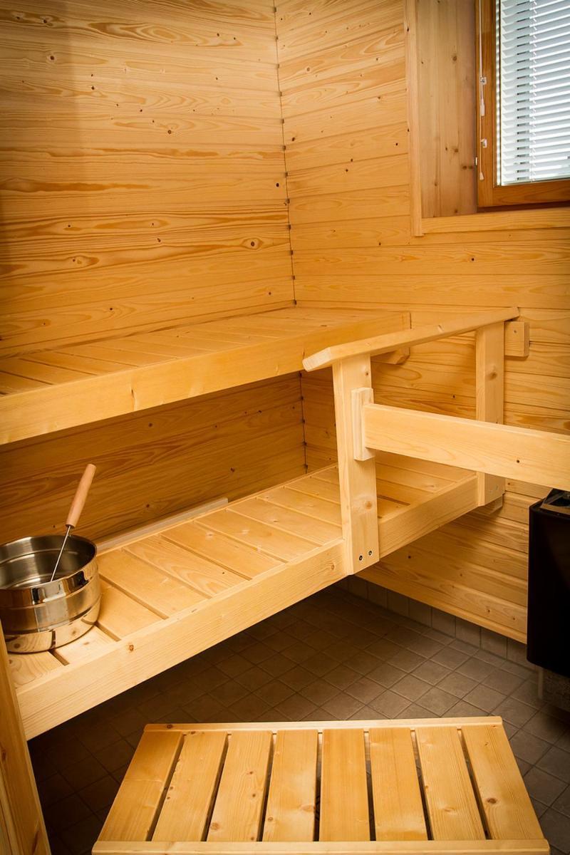 Gella Canalside Apartments With Sauna And Balcony In Address Saukonpaadenranta 4 Хелзинки Екстериор снимка